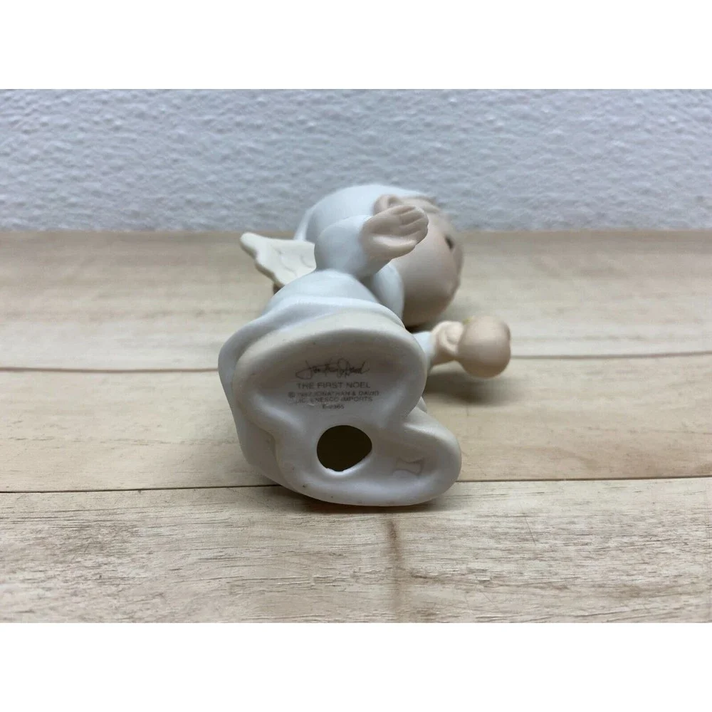 Vtg 1982 Enesco Precious Moments The First Noel Porcelain Figurine